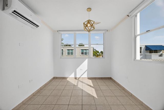 F-15 LAS PALMAS DE CERRO GORDO, Vega Alta, PR 00692