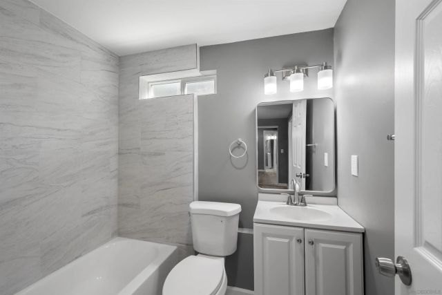 2235 Toub St, Ramona, CA 92065