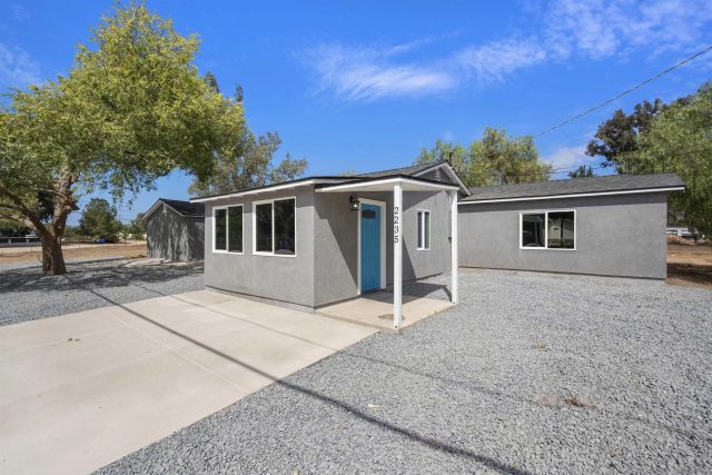 2235 Toub St, Ramona, CA 92065