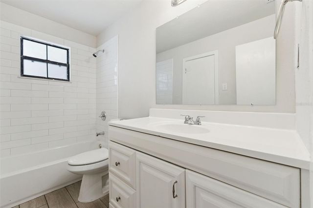 1198 S GOLF LAKE DRIVE, New Smyrna Beach, FL 32168