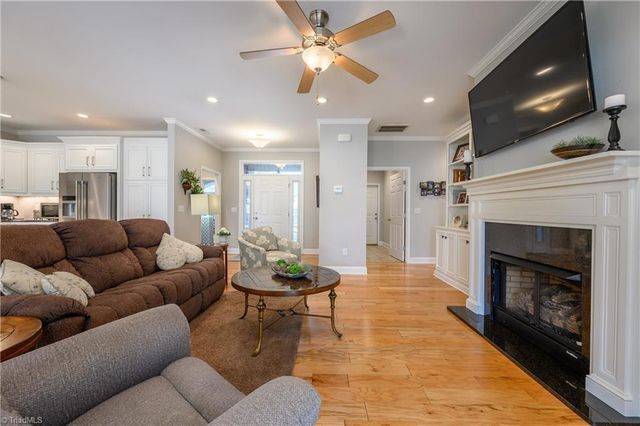 149 Greystone Lane, Mount Airy, NC 27030