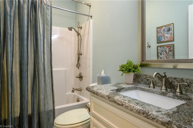 149 Greystone Lane, Mount Airy, NC 27030