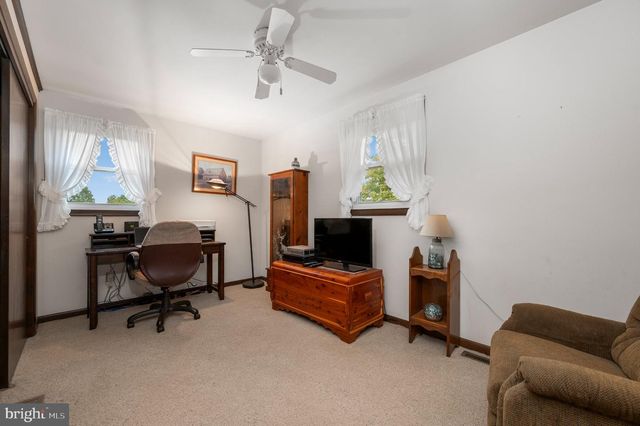 723 PENN AVE, Lititz, PA 17543