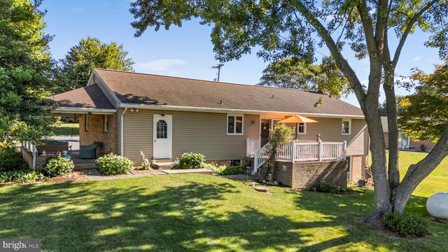 723 PENN AVE, Lititz, PA 17543