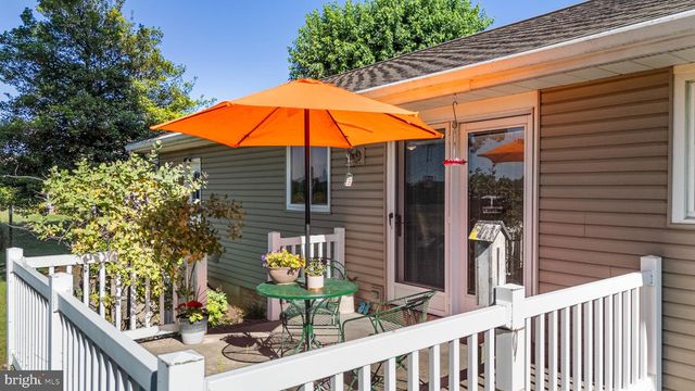 723 PENN AVE, Lititz, PA 17543