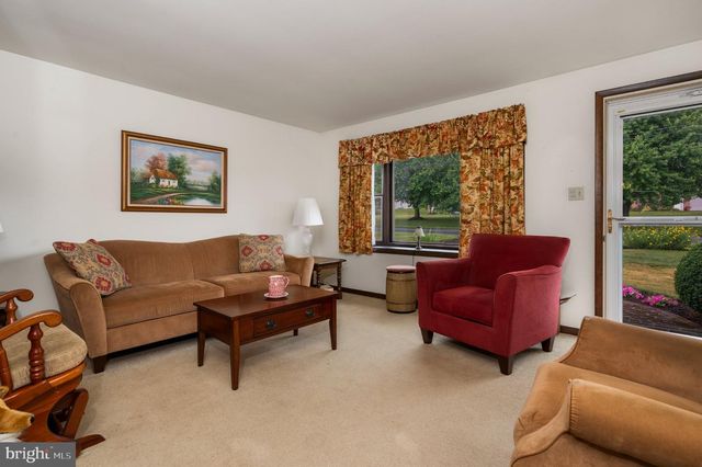 723 PENN AVE, Lititz, PA 17543