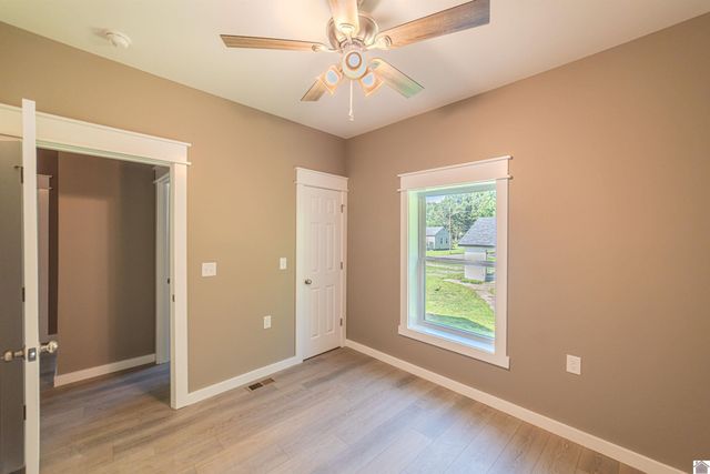 901 N 25th Street, Paducah, KY 42001