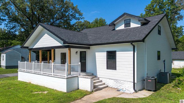 901 N 25th Street, Paducah, KY 42001