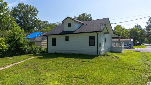901 N 25th Street, Paducah, KY 42001