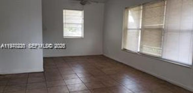 1511 NE 40th St 0, Pompano Beach, FL 33064