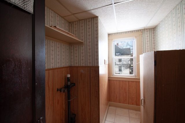 39-41 Malden St, Springfield, MA 01108