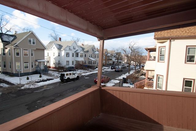 39-41 Malden St, Springfield, MA 01108