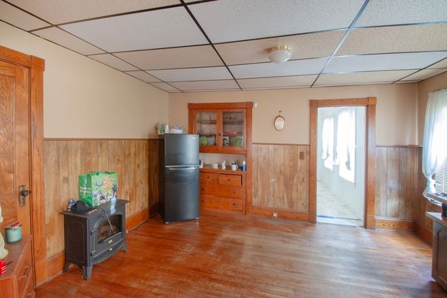 39-41 Malden St, Springfield, MA 01108