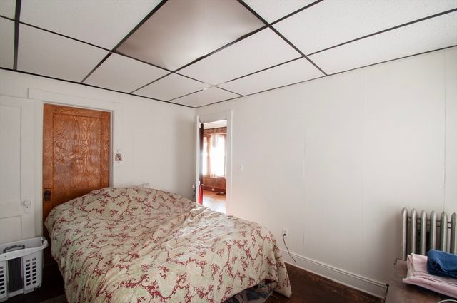 39-41 Malden St, Springfield, MA 01108