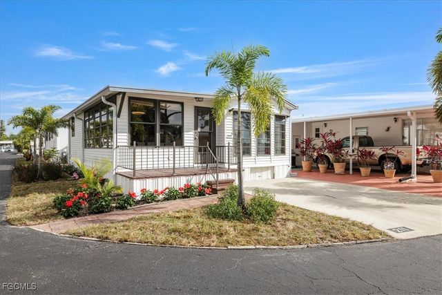 211 Sojourn DR, North Fort Myers, FL 33903