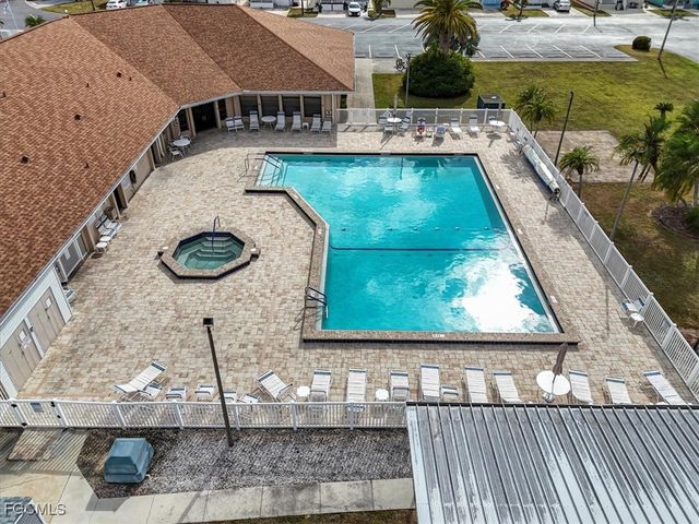 211 Sojourn DR, North Fort Myers, FL 33903