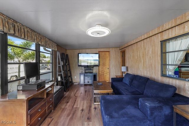 211 Sojourn DR, North Fort Myers, FL 33903