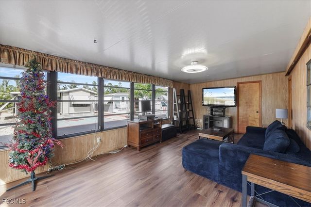 211 Sojourn DR, North Fort Myers, FL 33903