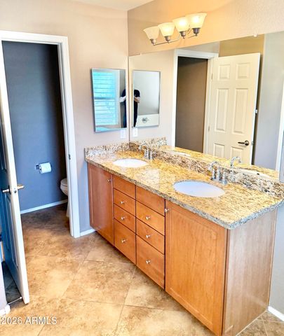 788 E COWBOY COVE Trail, San Tan Valley, AZ 85143