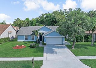 9935 Cross Pine Court, Lake Worth, FL 33467