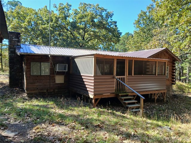 414823 Sherman Road, Moyers, OK 74557