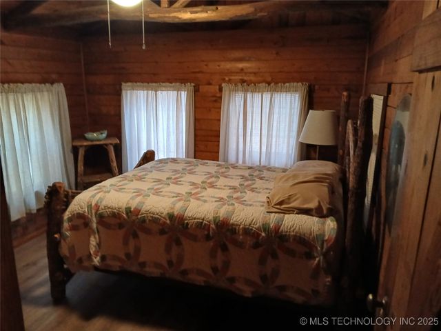 414823 Sherman Road, Moyers, OK 74557