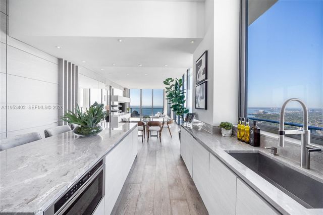 1300 S Miami Ave UPH4, Miami, FL 33130