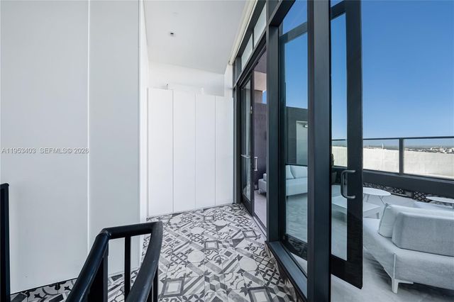 1300 S Miami Ave UPH4, Miami, FL 33130