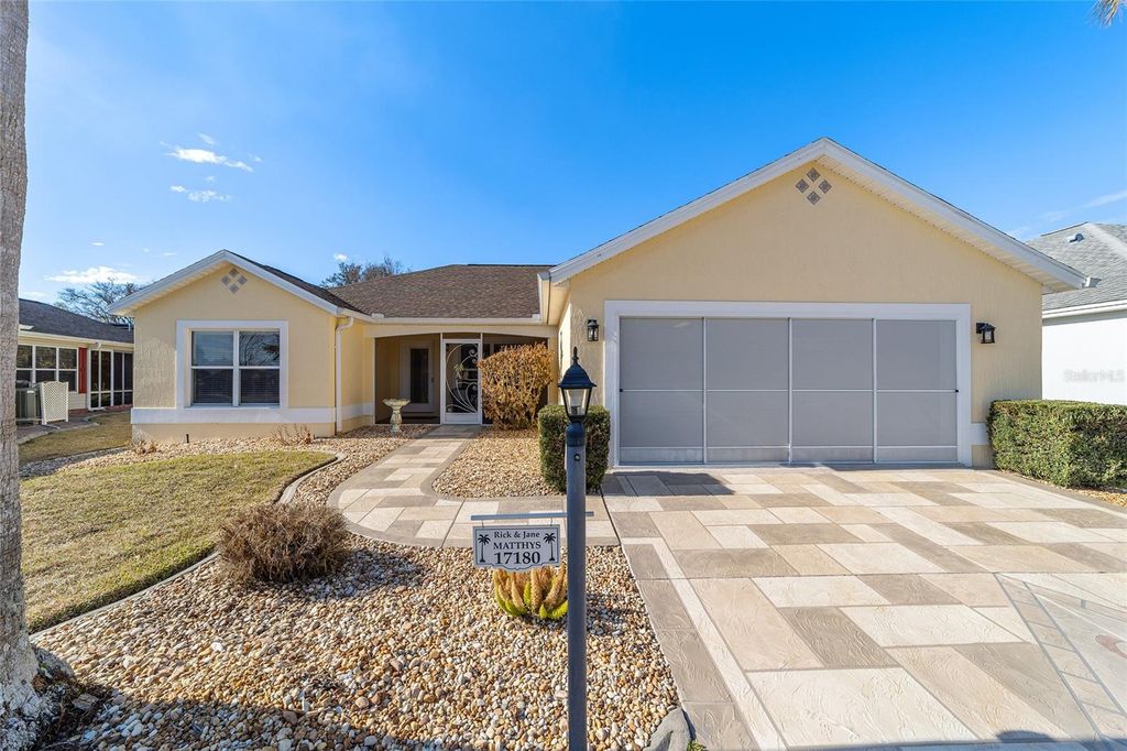 Image 2 of property listing at 17180 SE 93RD YONDEL CIRCLE, The Villages, FL 32162