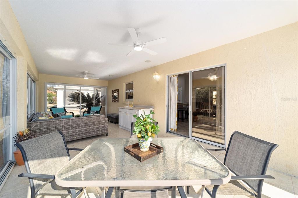 Image 41 of property listing at 17180 SE 93RD YONDEL CIRCLE, The Villages, FL 32162