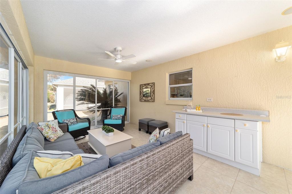 Image 42 of property listing at 17180 SE 93RD YONDEL CIRCLE, The Villages, FL 32162