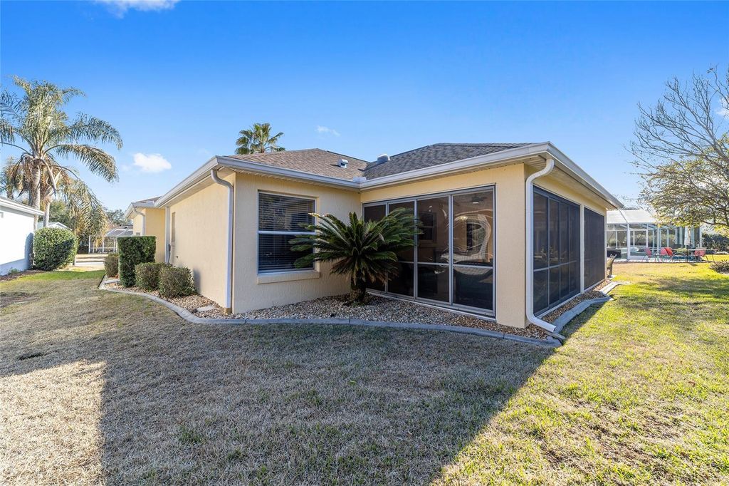 Image 47 of property listing at 17180 SE 93RD YONDEL CIRCLE, The Villages, FL 32162