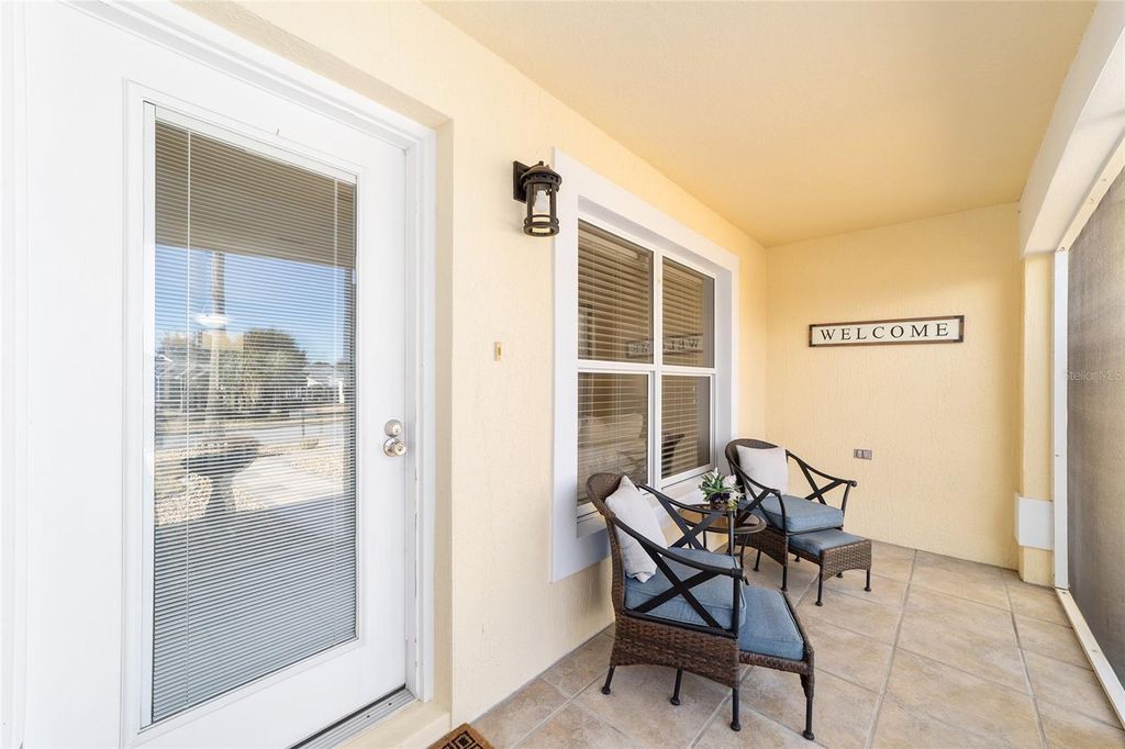 Image 9 of property listing at 17180 SE 93RD YONDEL CIRCLE, The Villages, FL 32162