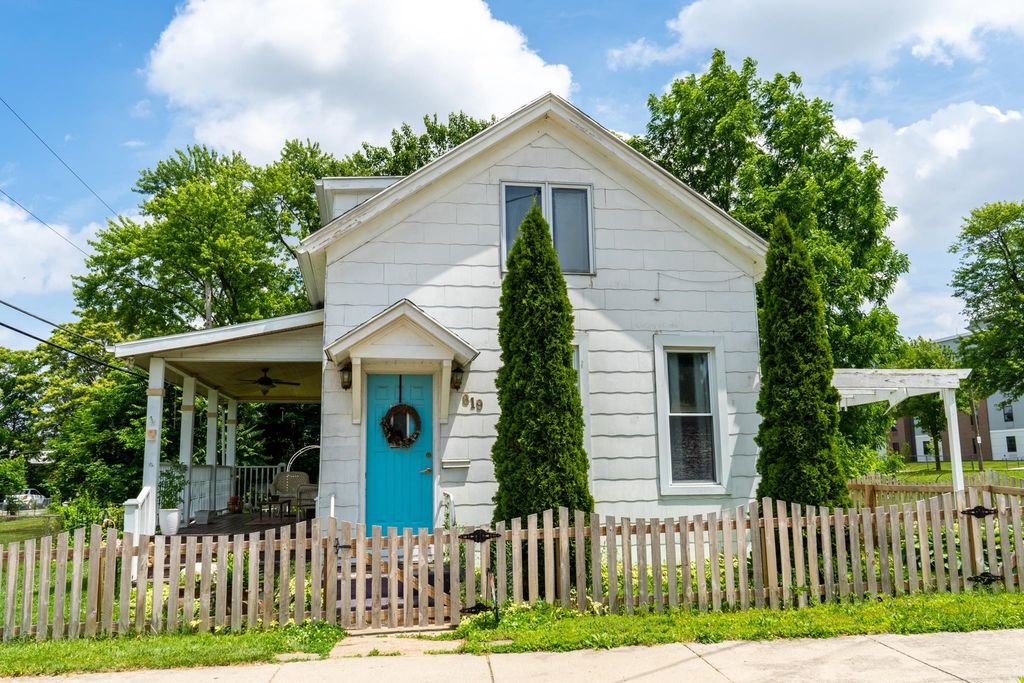 819 Canal Street, Fort Wayne, IN 46803