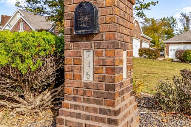 746 Saint Andrews Street, Farmington, MO 63640