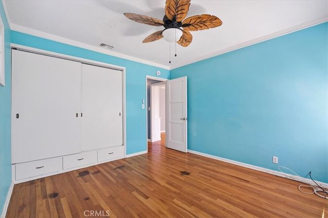 2831 Stanbridge Ave, Long Beach, CA 90815