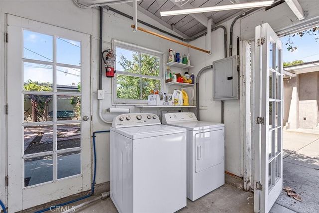 2831 Stanbridge Ave, Long Beach, CA 90815