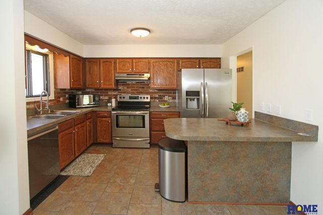 532 W Joel Street, Lincoln, NE 68521