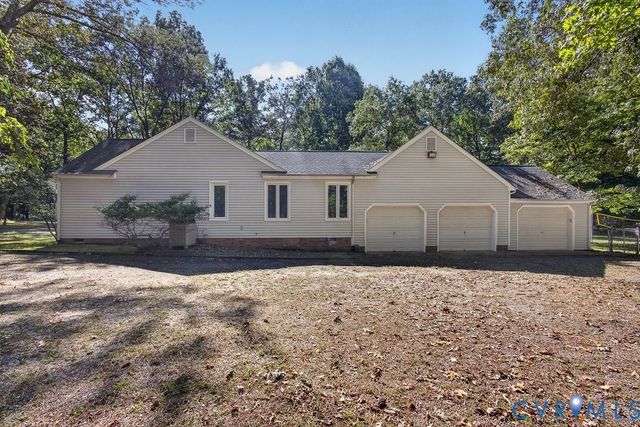 1635 King William Woods Rd, Powhatan, VA 23113