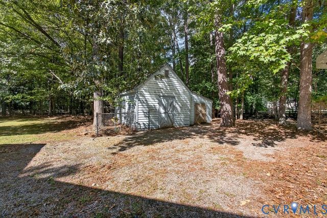 1635 King William Woods Rd, Powhatan, VA 23113