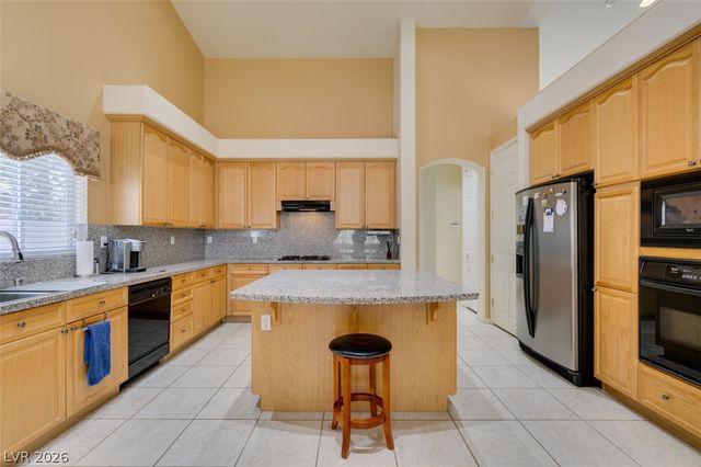 10515 San Palatina Street, Las Vegas, NV 89141