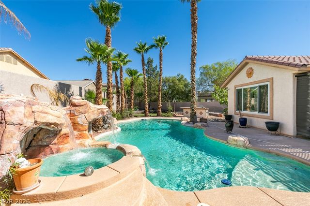 10515 San Palatina Street, Las Vegas, NV 89141