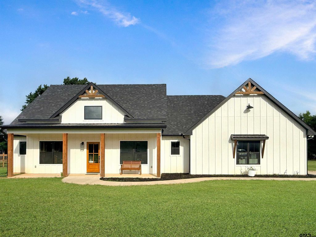 3235 FM 312, Winnsboro, TX 75494
