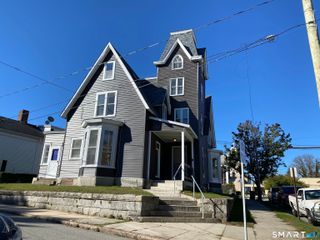 26 Prospect Street 10, New London, CT 06320