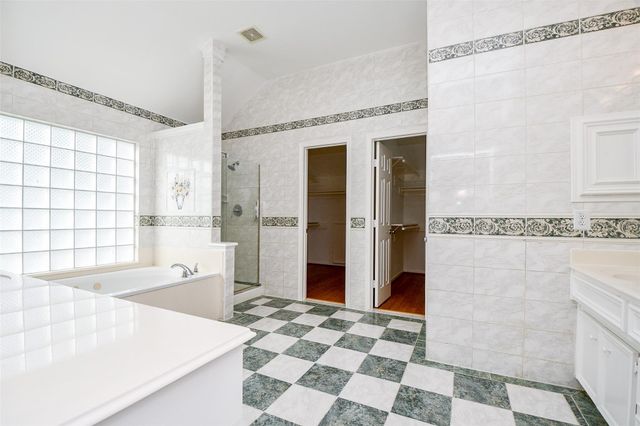 12307 S Shadow Cove Drive, Houston, TX 77082