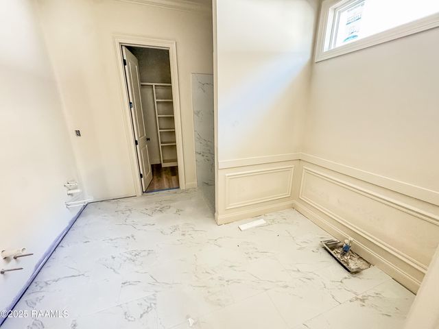 122 Oak Village Drive, Scott, LA 70583