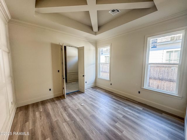 122 Oak Village Drive, Scott, LA 70583