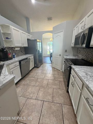 3816 HIDEAWAY Lane 3816, Middleburg, FL 32068