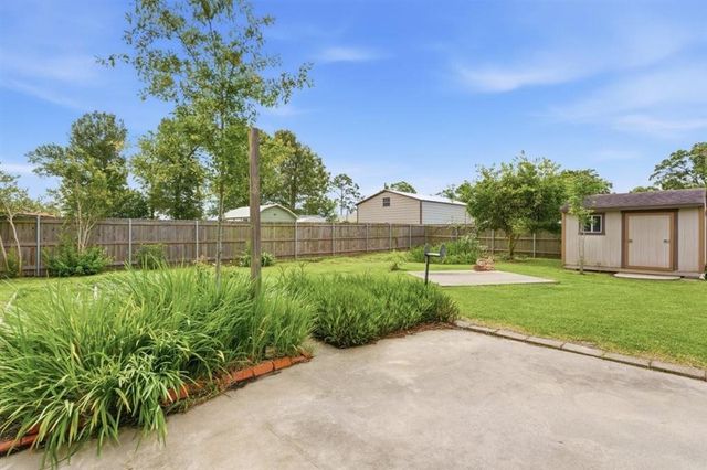 2328 Acadienne Street, Sulphur, LA 70663