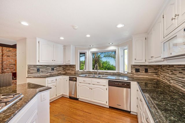 2044 Lockridge Pl, El Dorado Hills, CA 95762
